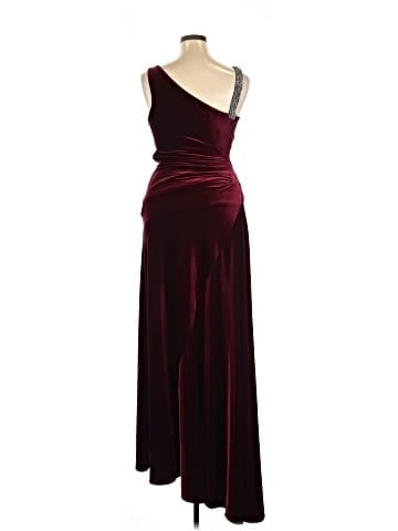 Teri Jon by Rickie Freeman Cocktail Dress (view 2)