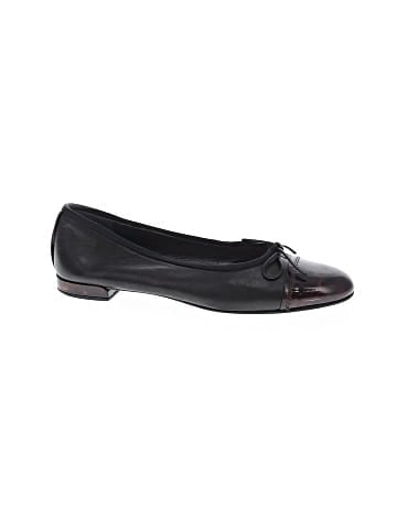 Stuart Weitzman Flats (view 1)