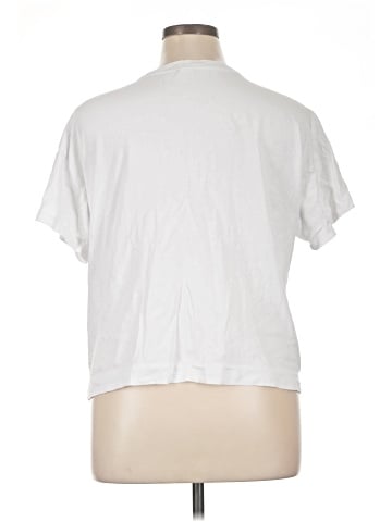 Old Navy Short Sleeve T-Shirt (view 2)