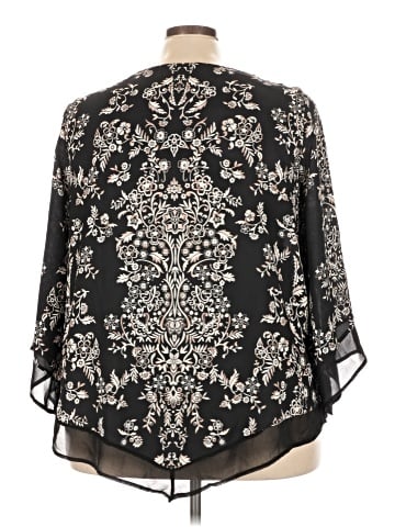 Roz & Ali 3/4 Sleeve Blouse (view 2)