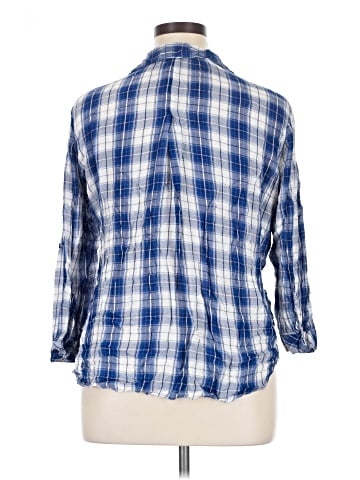 Hester & Orchard 3/4 Sleeve Button-Down Shirt (view 2)