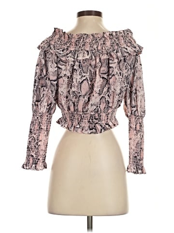 Elliatt 3/4 Sleeve Blouse (view 2)