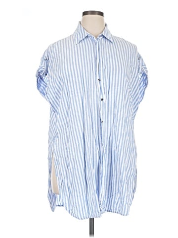 Zara Short Sleeve Button-Down Shirt (view 1)
