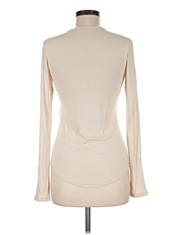 Lululemon Athletica Long Sleeve Turtleneck (view 2)