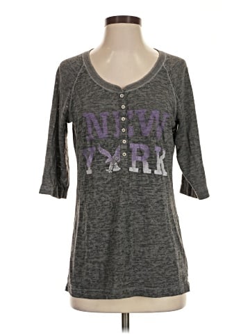 American Eagle Outfitters 3/4 Sleeve T-Shirt (view 1)
