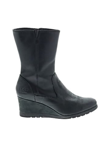 Ugg Boots (view 1)