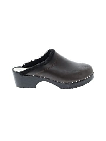 Maguba Mule/Clog (view 1)
