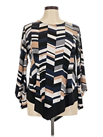 Alfani Poncho (view 1)