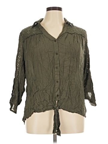 Knox Rose 3/4 Sleeve Button-Down Shirt (view 1)