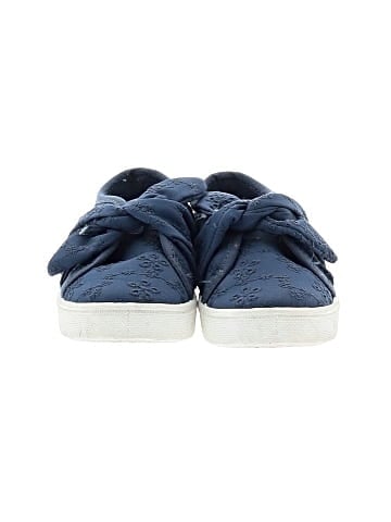 OshKosh B'gosh Sneakers (view 2)