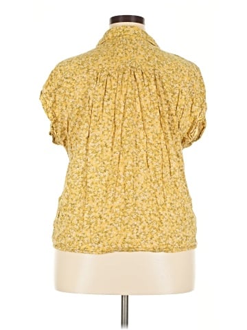 Old Navy Short Sleeve Blouse (view 2)