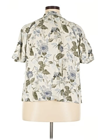 Melrose and Market Short Sleeve Blouse (view 2)