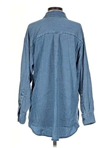 Ann Taylor LOFT Long Sleeve Button-Down Shirt (view 2)