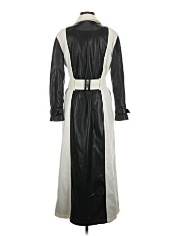 Alice + Olivia Casual Dress (view 2)