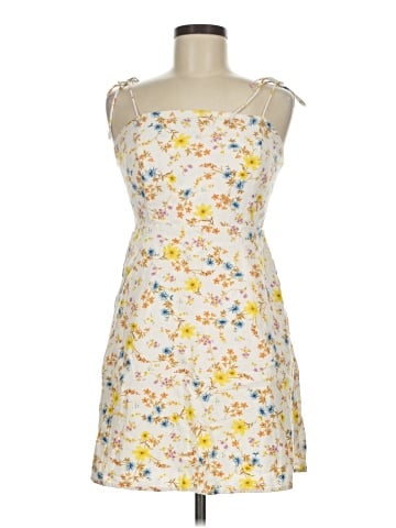 Old Navy Casual Dress (view 1)