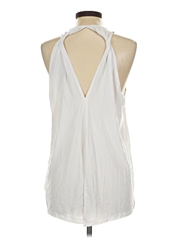 Gap Fit Sleeveless T-Shirt (view 2)