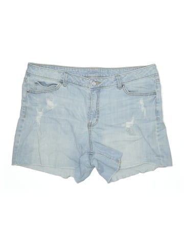 Jennifer Lopez Denim Shorts (view 1)