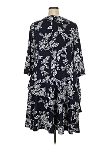 Signature by Robbie Bee Casual Dress (view 2)