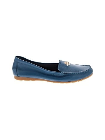 Coach Flats (view 1)