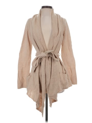 Sparrow Cardigan (view 1)