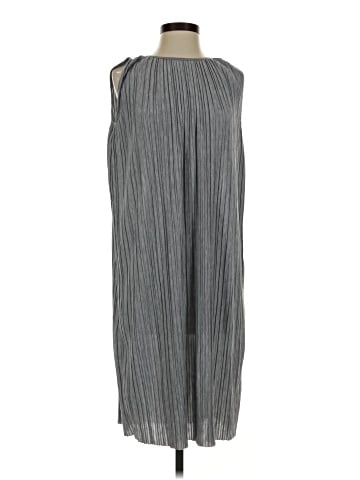Uniqlo Casual Dress (view 1)