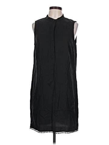 Banana Republic Factory Store Casual Dress (view 1)