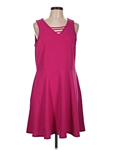Apt. 9 Casual Dress (view 1)
