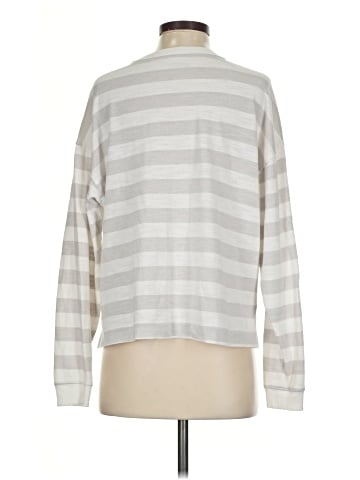 Old Navy Pullover Sweater (view 2)