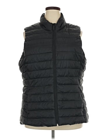 Active by Old Navy Vest (view 1)