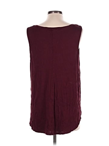 Old Navy Sleeveless T-Shirt (view 2)