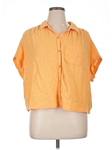 Old Navy Short Sleeve Polo (view 1)