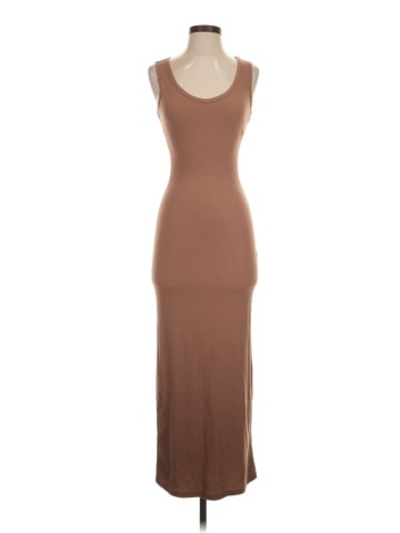 Heart & Hips Casual Dress (view 1)