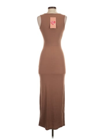 Heart & Hips Casual Dress (view 2)