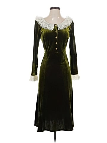 Simple Retro Cocktail Dress (view 1)