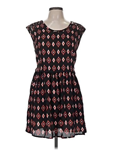 Xhilaration Casual Dress (view 1)