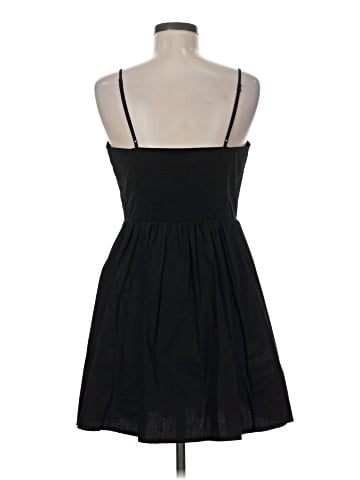 H&M Casual Dress (view 2)