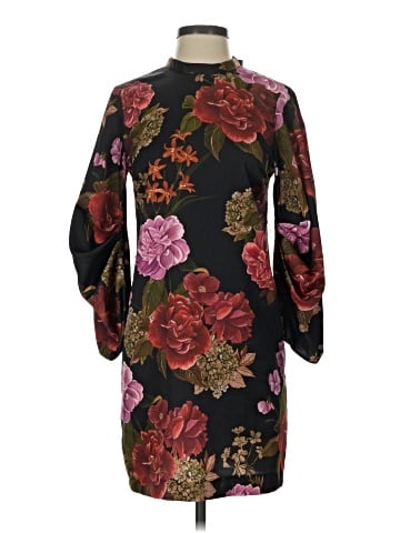 Zara Casual Dress (view 1)
