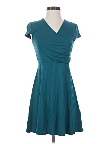 Lark & Ro Casual Dress (view 1)