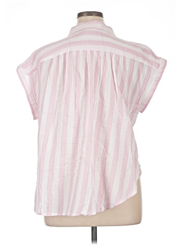 St. John's Bay Short Sleeve Blouse (view 2)