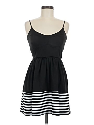 Finn & Clover Casual Dress (view 1)