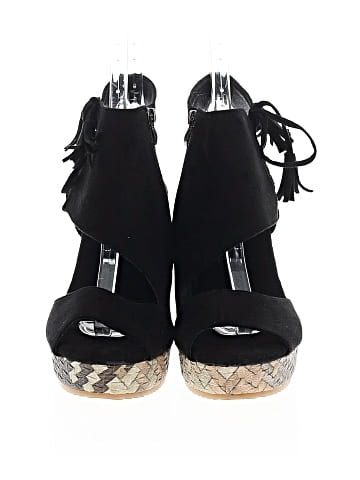 Unbranded Wedges (view 2)