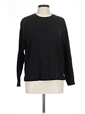 Old Navy Long Sleeve T-Shirt (view 1)