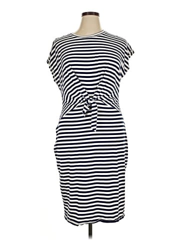 Liz Claiborne Casual Dress (view 1)