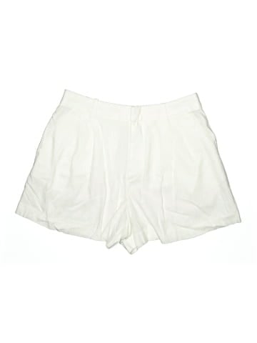 Gap Shorts (view 1)