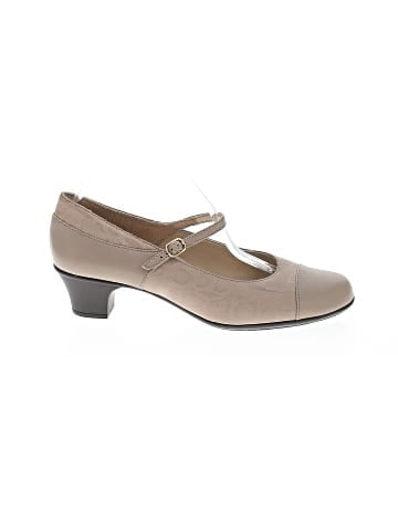 SAS Heels (view 1)