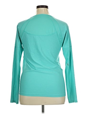 Under Armour Long Sleeve T-Shirt (view 2)