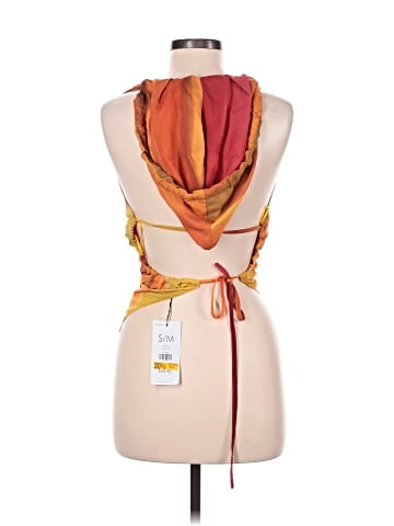 Akira Sleeveless Blouse (view 2)