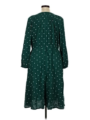 Old Navy Casual Dress (view 2)
