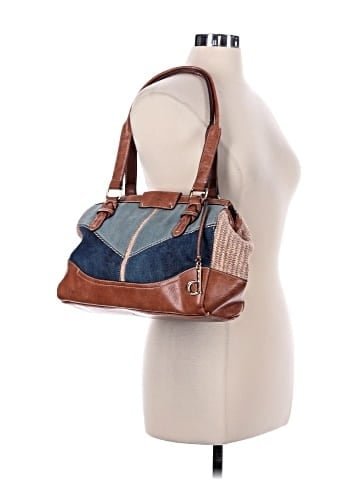 B O C Born Concepts Shoulder Bag (view 2)