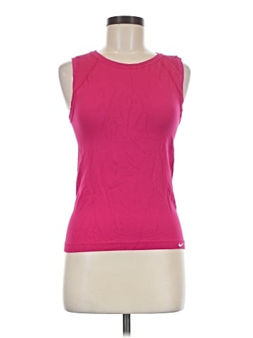 Nike Sleeveless T-Shirt (view 1)